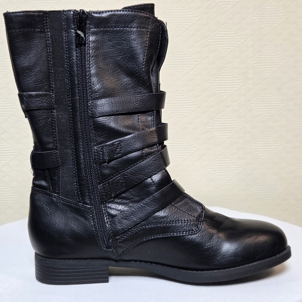 NWOT Torrid Mid Shaft Buckle Bootie - Faux Leather Black (WW) Size-8WW - Picture 4 of 13